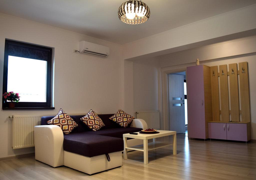 Apartament Liliac ブカレスト エクステリア 写真