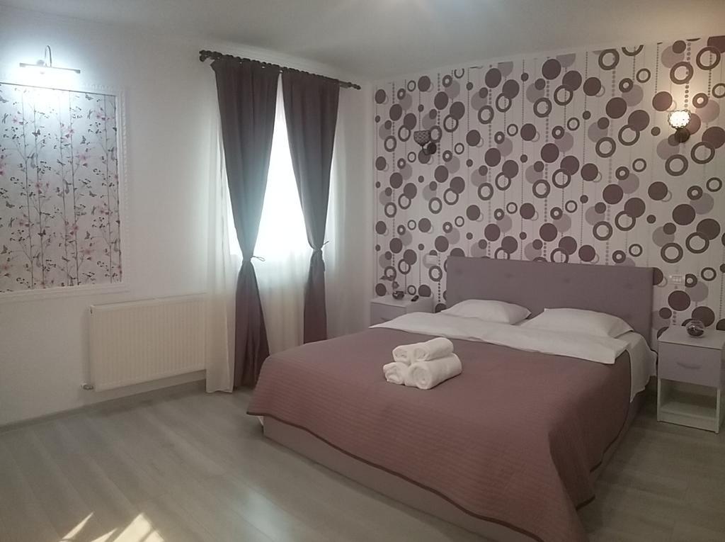 Apartament Liliac ブカレスト エクステリア 写真